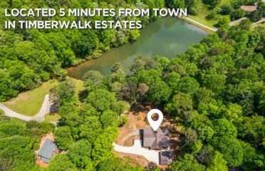 Julia Krusac | The Mountain Team Real Estate Team | RE/MAX Town & Country